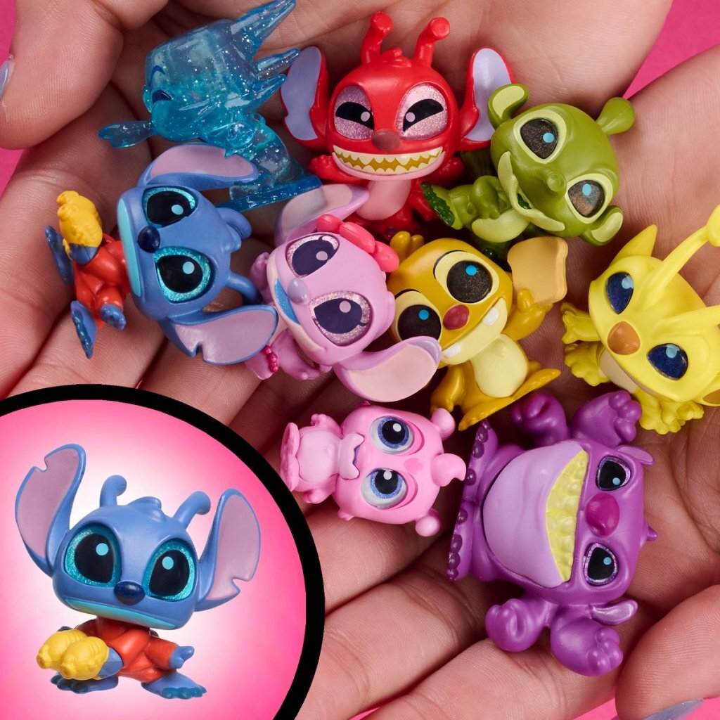 Disney Doorables Stitch Collectors Set