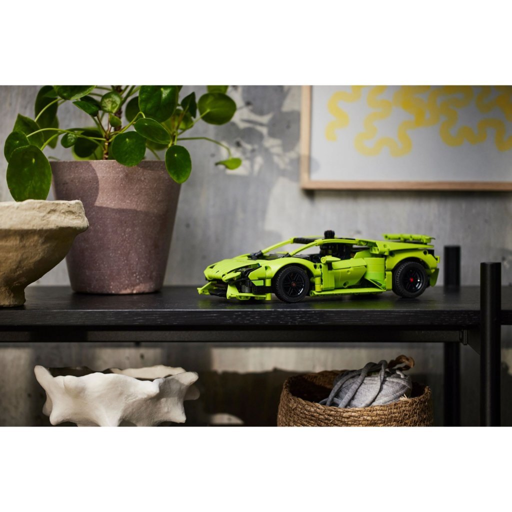 Lego Technic 42161 Lamborghini Hurac&Aacute;N Tecnica