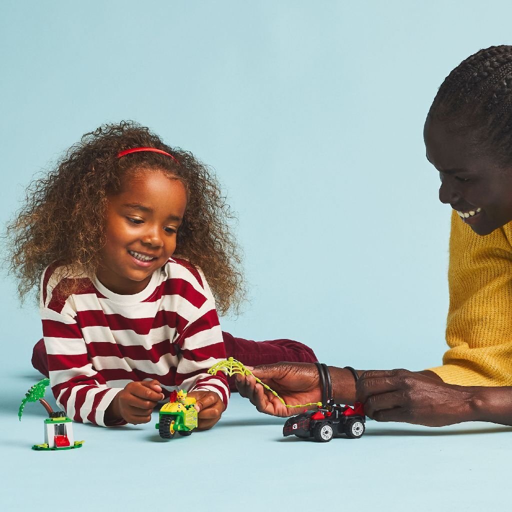 Lego Spidey And Friends 11198 Spin En Electro Achtervolging Met Dinosaurusvoertuigen