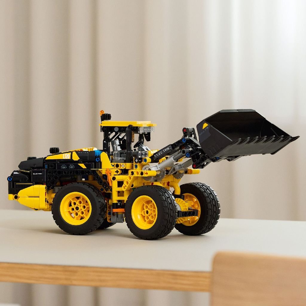 Lego Technic 42209 Volvo L120 Electric Wiellader