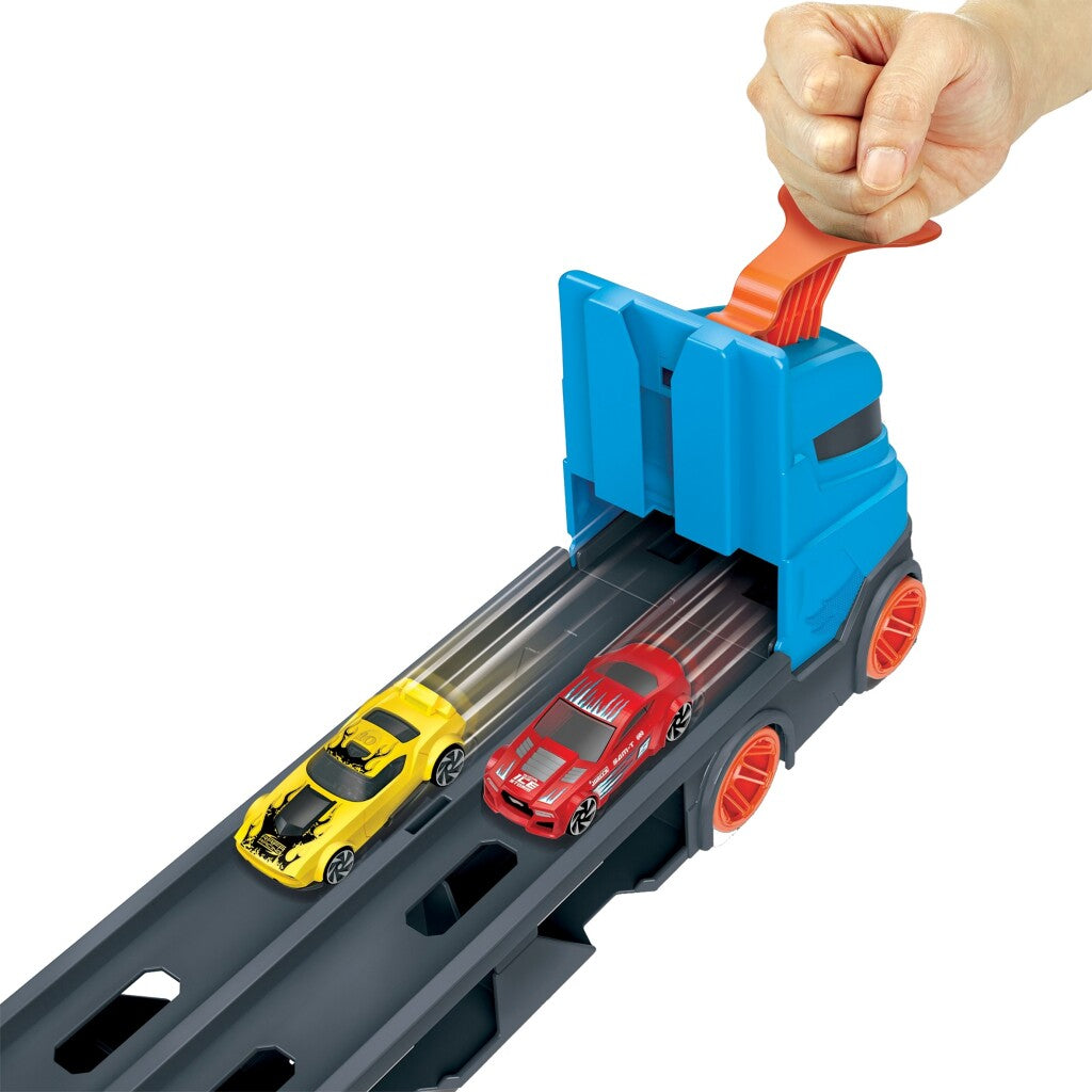 Mattel Hot Wheels Speedway Hauler + 3 Auto's